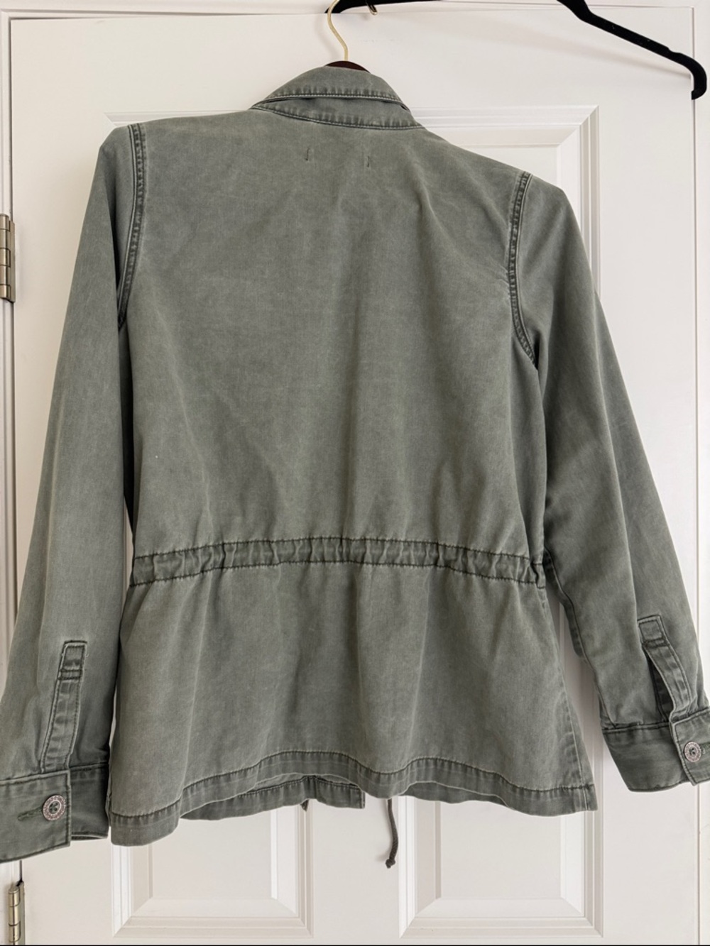 Levi's Sage Green Utility Jacket with Drawstring Waist - Picture 4 of 7